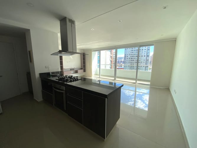 Apartamento en venta en Cr.La Castellana, Barranquilla · foto 3 de 12