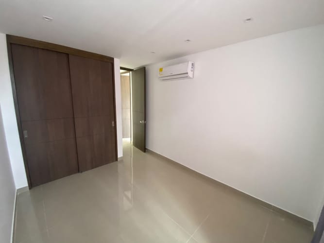 Apartamento en venta en Cr.La Castellana, Barranquilla · foto 7 de 12