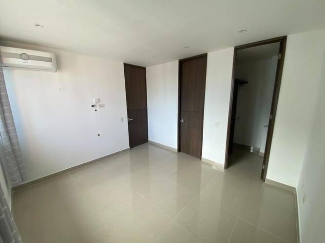 Apartamento en venta en Cr.La Castellana, Barranquilla · foto 8 de 12