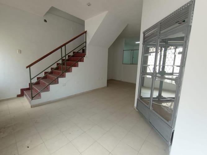 Casa de 7 alcobas en venta en Bretaña, Cali, 290 m² · foto 15 de 24