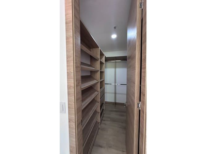 Apartamento de 3 alcobas en venta en Escobero, Envigado, 110 m² · foto 12 de 17