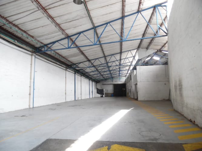 Bodega en arriendo en Zona Industrial No. 1, Itagüí, 2919 m² · foto 14 de 14