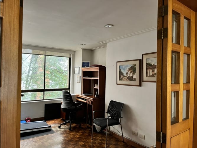Apartamento de 4 alcobas en venta en La Florida, Medellín, 207 m² · foto 7 de 24