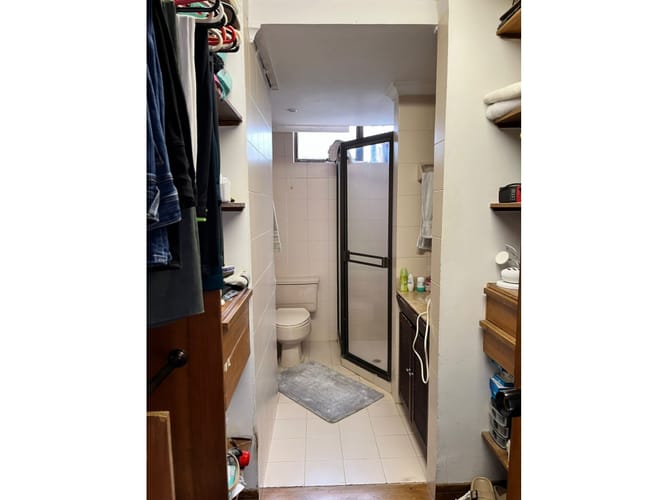 Apartamento de 4 alcobas en venta en La Florida, Medellín, 207 m² · foto 8 de 24