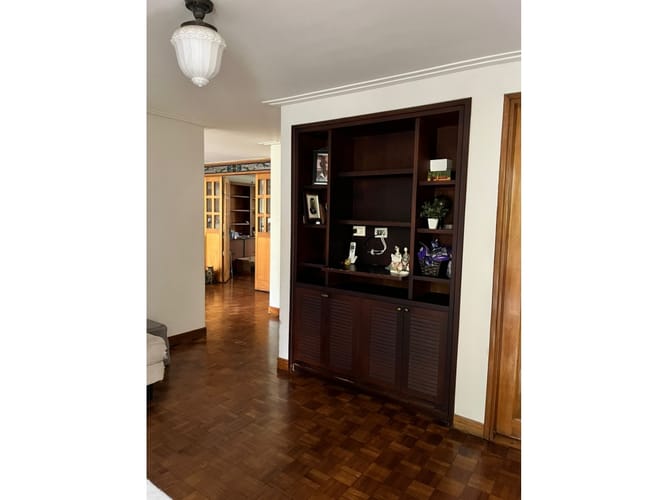 Apartamento de 4 alcobas en venta en La Florida, Medellín, 207 m² · foto 14 de 24