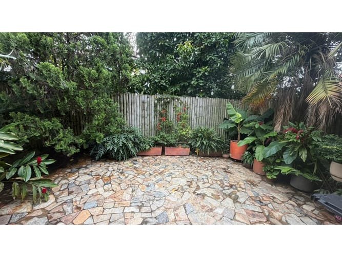 Casa de 3 alcobas en venta en El Castillo, Medellín, 316 m² · foto 16 de 22
