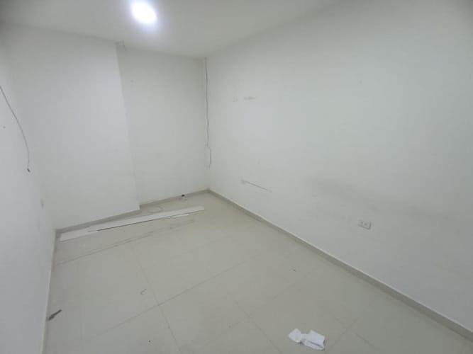 Local en venta en El Laguito, Cartagena, 202 m² · foto 3 de 24