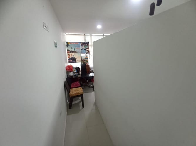 Local en venta en El Laguito, Cartagena, 202 m² · foto 15 de 24