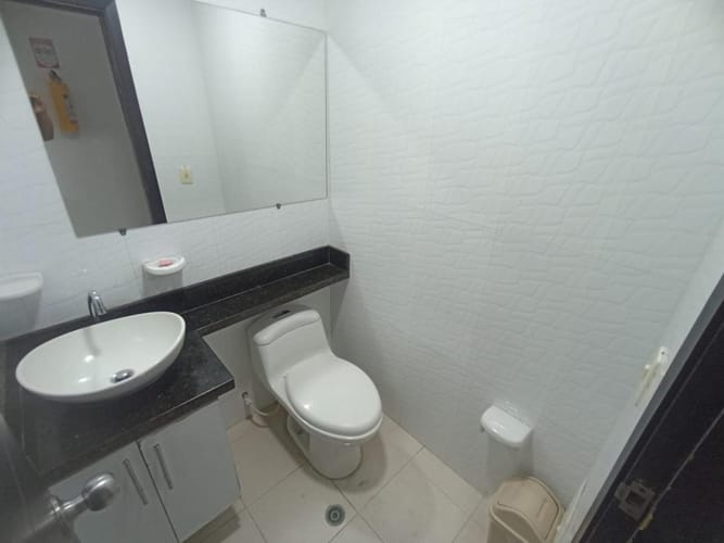 Local en venta en El Laguito, Cartagena, 202 m² · foto 21 de 24