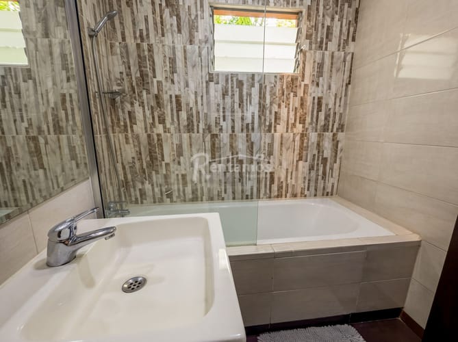 Apartamento de 2 alcobas en venta en El Tesoro, Medellín, 82 m² · foto 11 de 20