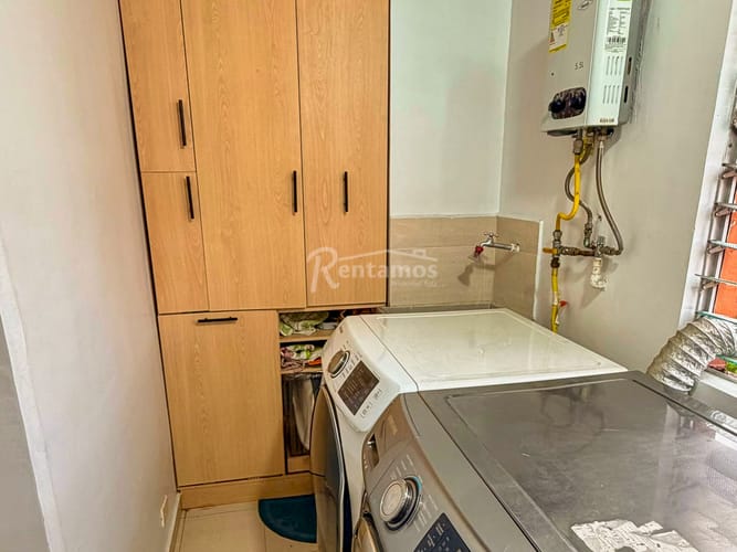 Apartamento de 2 alcobas en venta en El Tesoro, Medellín, 82 m² · foto 18 de 20