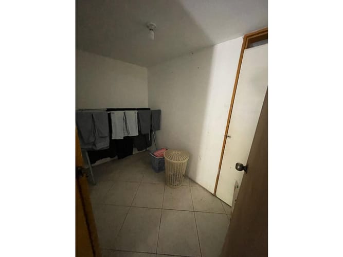 Apartamento de 3 alcobas en venta en Laureles, Medellín, 107 m² · foto 8 de 24
