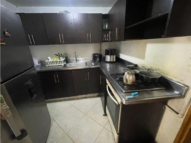 Apartamento de 3 alcobas en venta en Laureles, Medellín, 107 m² · foto 10 de 24