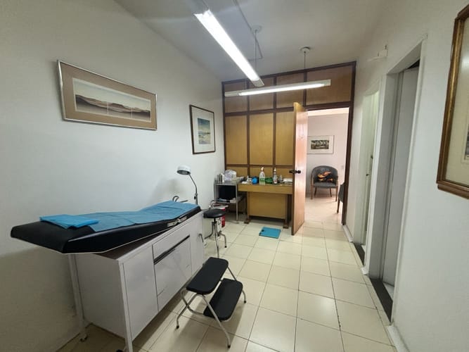 Consultorio en arriendo en La Aguacatala, Medellín, 50 m² · foto 10 de 15