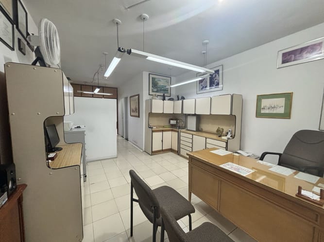 Consultorio en arriendo en La Aguacatala, Medellín, 50 m² · foto 13 de 15