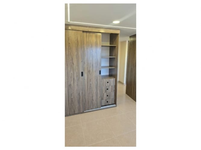Apartamento de 2 alcobas en venta en Fontibon, Bogotá, 53 m² · foto 2 de 24