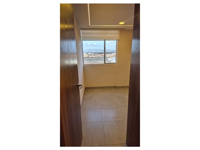 Apartamento de 2 alcobas en venta en Fontibon, Bogotá, 53 m² · foto 3 de 24