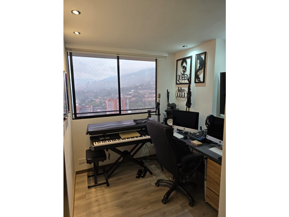 Apartamento en venta en Escobero, Envigado · foto 8 de 17