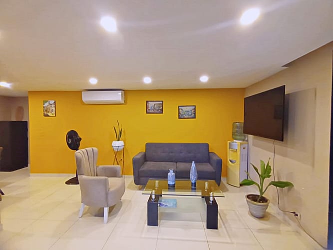 Casa de 5 alcobas en arriendo en Bulevar De La Castellana, Cartagena, 270 m² · foto 5 de 24
