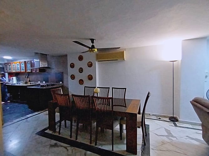 Casa de 5 alcobas en arriendo en Bulevar De La Castellana, Cartagena, 270 m² · foto 22 de 24