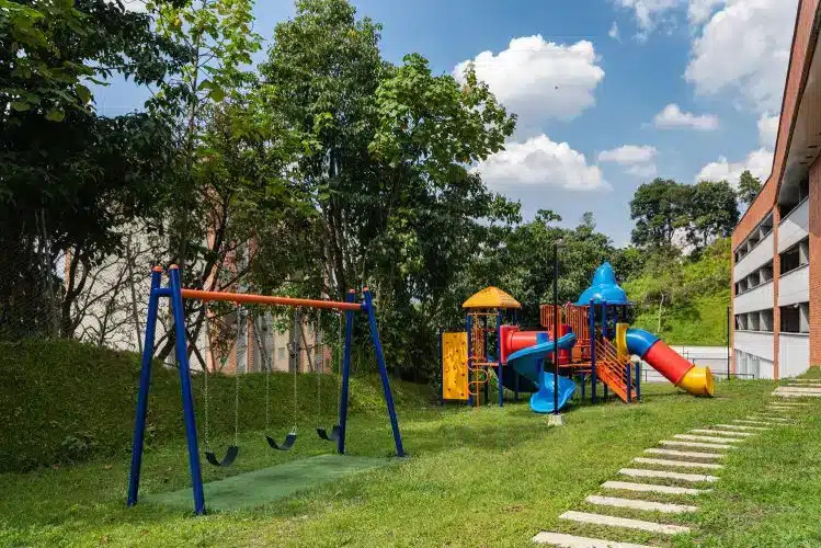 Apartamento en venta en El Salado, Envigado · foto 6 de 19