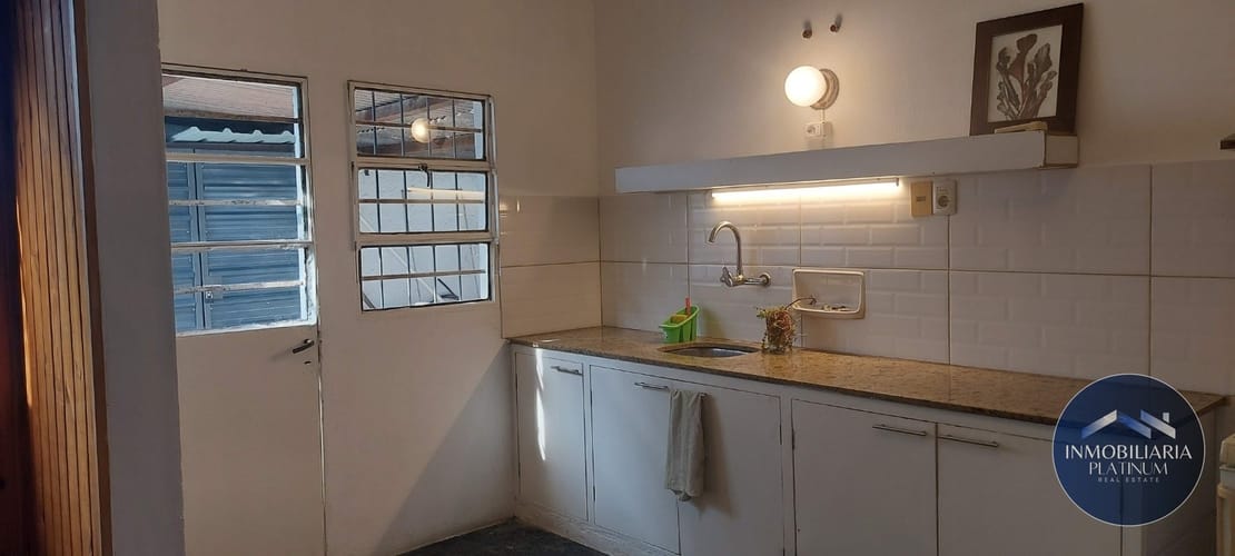 Apartamento 2 dormitorios  en alquiler c/cochera, Malvin Norte · Foto 4