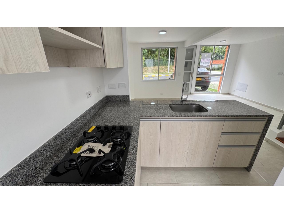 Casa en venta en Galicia, Pereira · foto 13 de 24