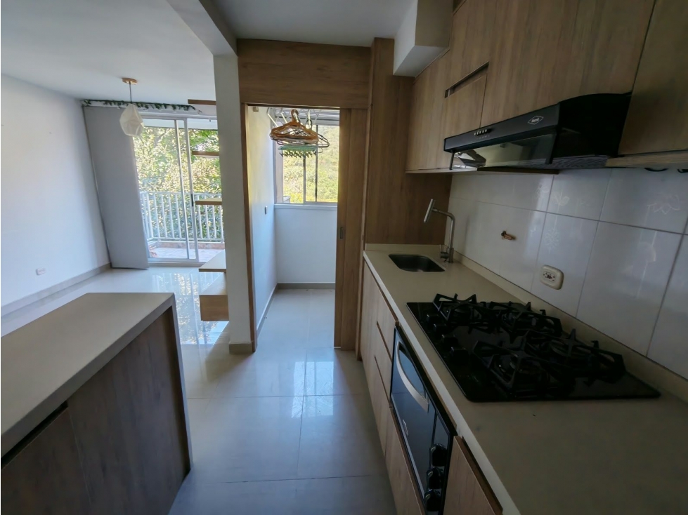Apartamento en arriendo en Zona Industrial 3, Bello · foto 2 de 16