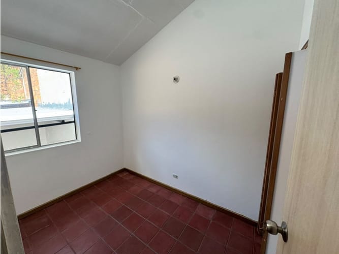 Casa en arriendo en Bucaros, Bello, 120 m² · foto 14 de 14