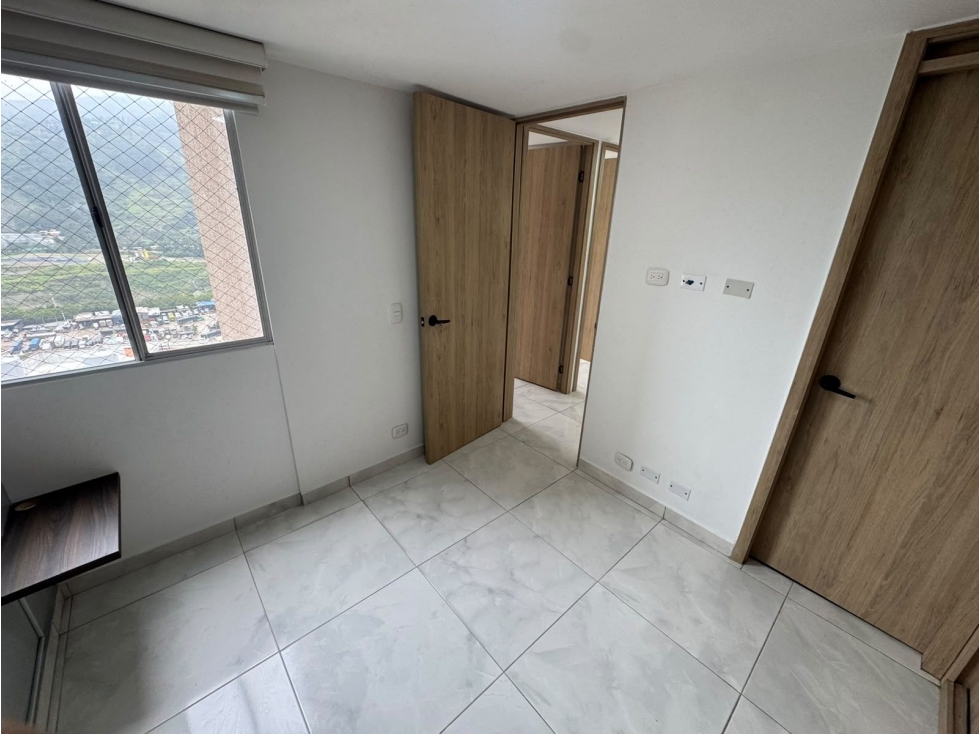 Apartamento en arriendo en Zona Industrial 3, Bello · foto 11 de 14