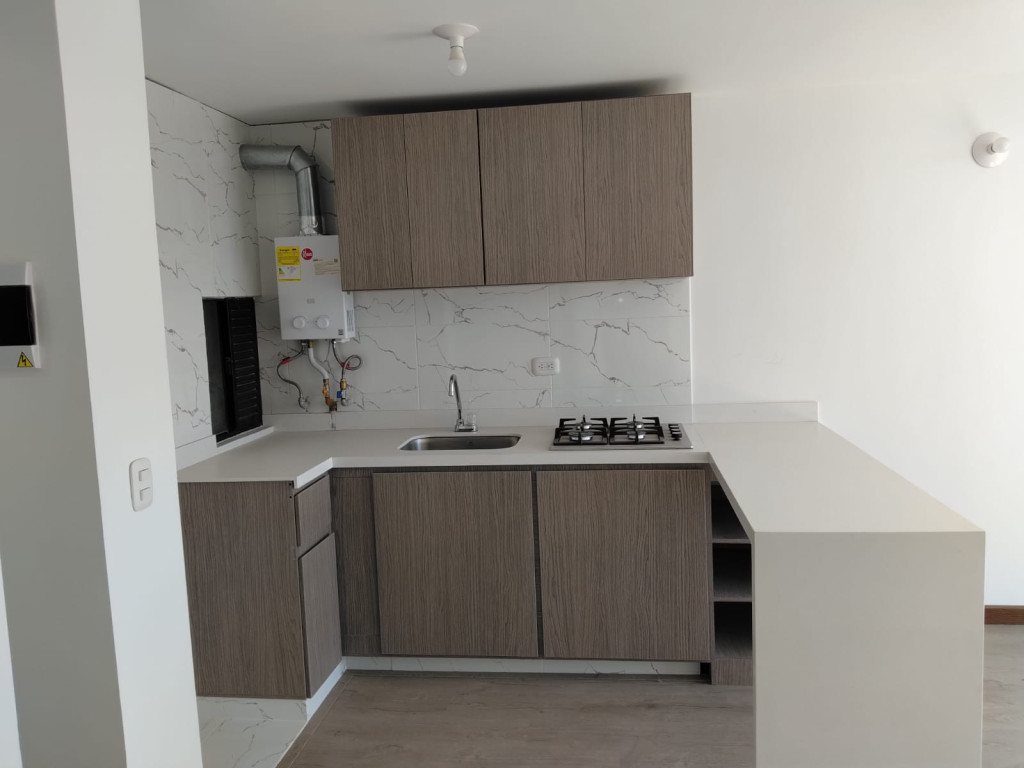 Apartamento en venta en Fontibon, Bogotá · foto 4 de 12