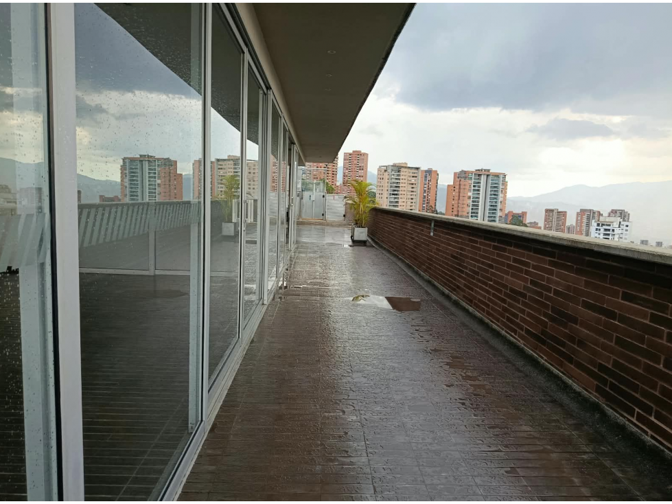 Apartaestudio en arriendo en El Poblado, Medellín · foto 17 de 19