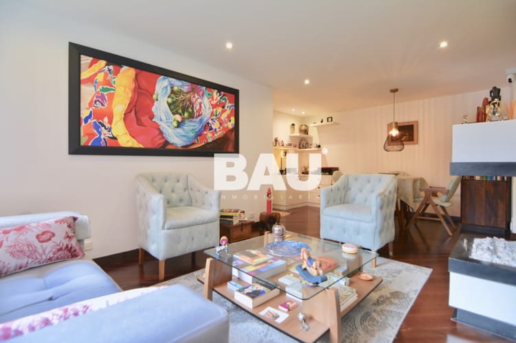 Apartamento de 2 alcobas en venta en Granada, Bogotá, 73 m² · foto 3 de 16