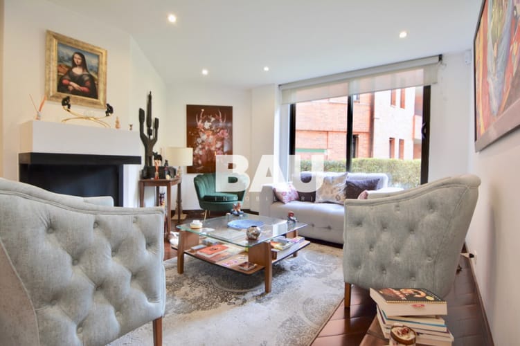 Apartamento de 2 alcobas en venta en Granada, Bogotá, 73 m² · foto 4 de 16