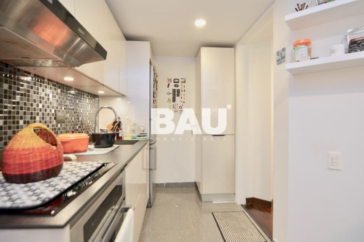 Apartamento de 2 alcobas en venta en Granada, Bogotá, 73 m² · foto 11 de 16