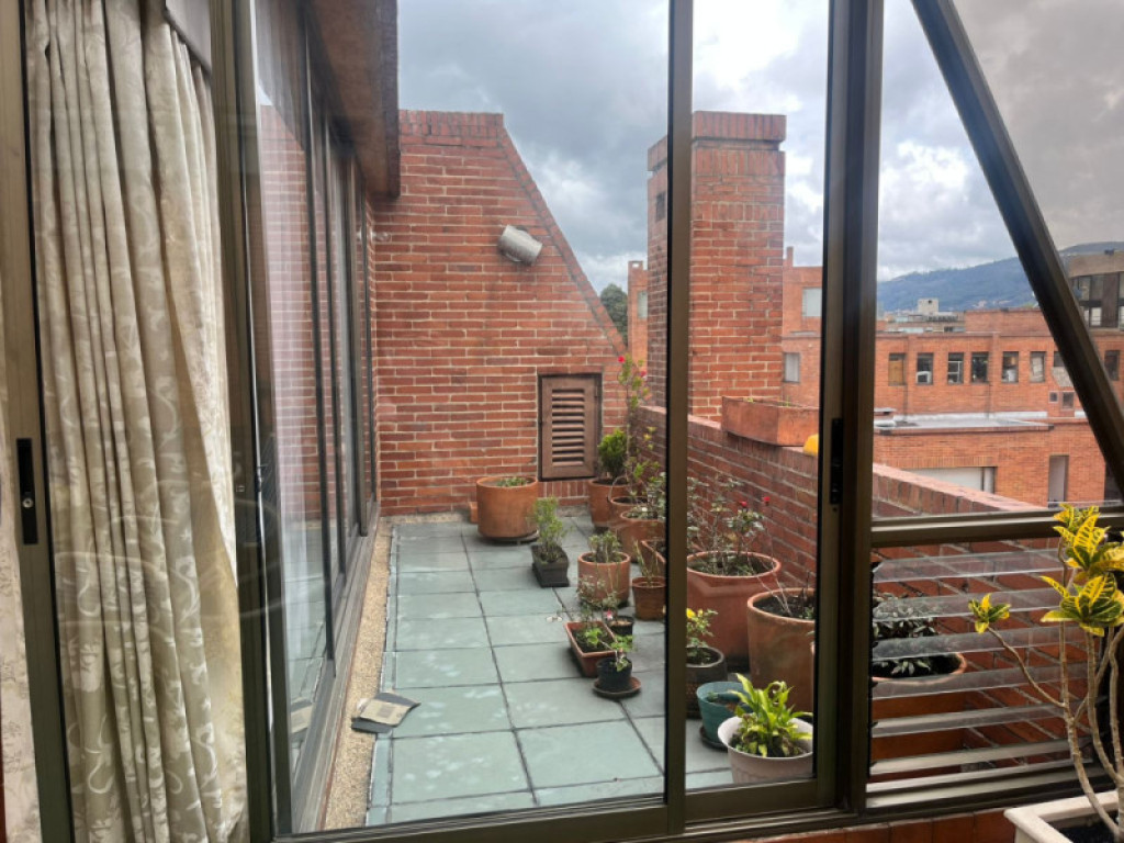 Apartamento en venta en Chicó Navarra, Bogotá · foto 8 de 23