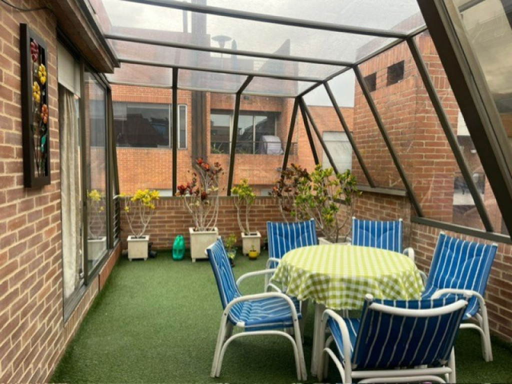 Apartamento en venta en Chicó Navarra, Bogotá · foto 9 de 23