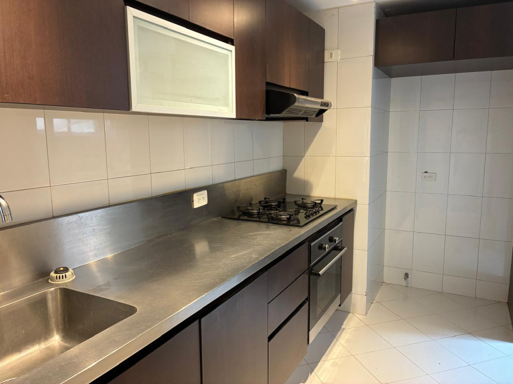 Apartamento en venta en Santa Barbara, Bogotá · foto 5 de 24
