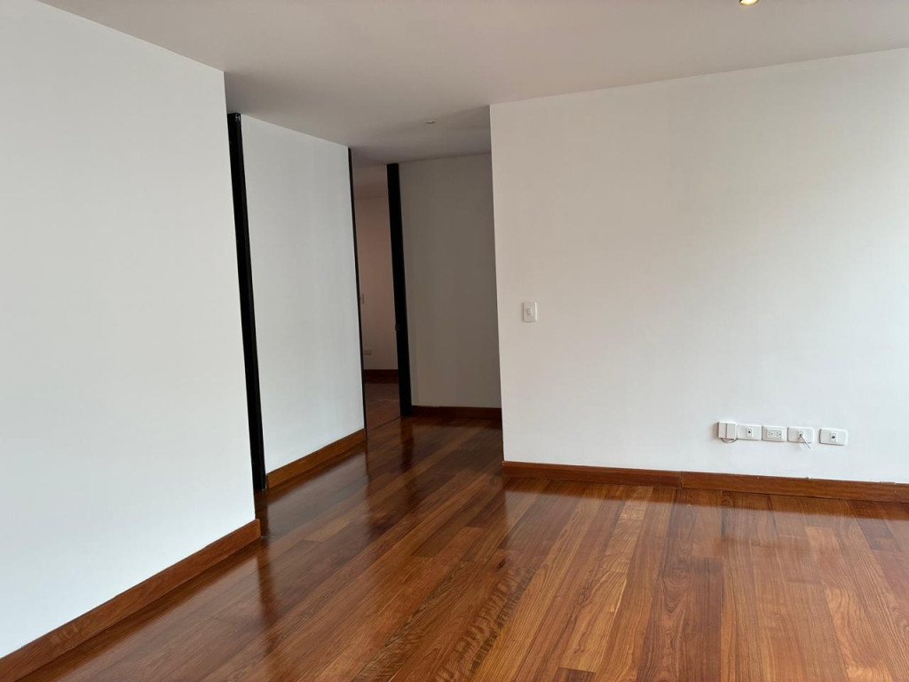 Apartamento en venta en Santa Barbara, Bogotá · foto 14 de 24