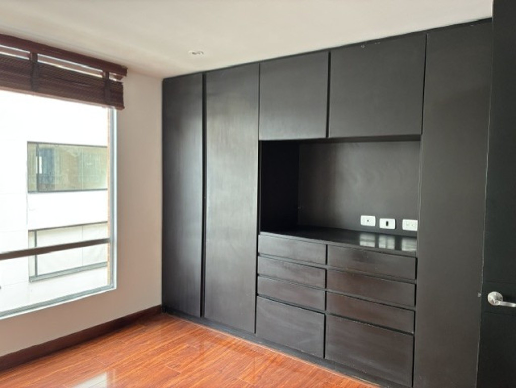 Apartamento en venta en Santa Barbara, Bogotá · foto 15 de 24