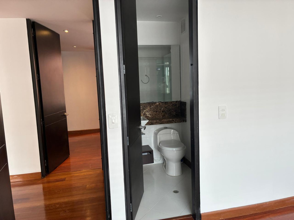 Apartamento en venta en Santa Barbara, Bogotá · foto 19 de 24