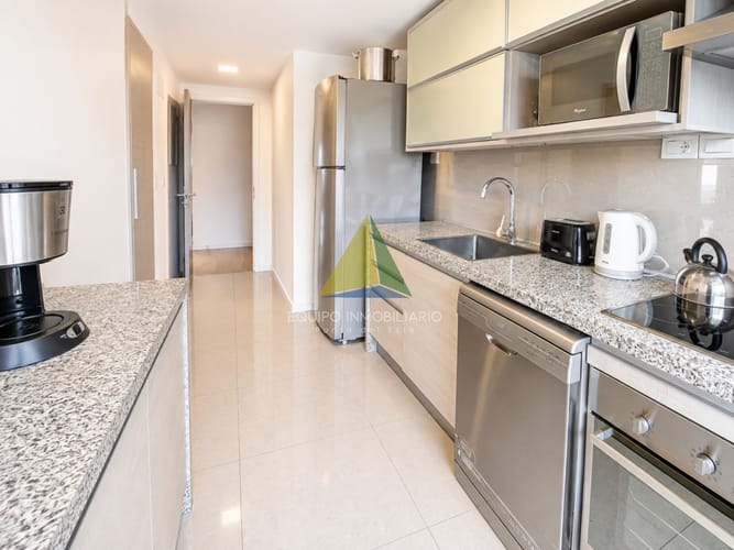 Excelente Apartamento de 2 Dormitorios en Alexander Boulevard, Punta del Este - Ref : EQP8418 · Foto 6