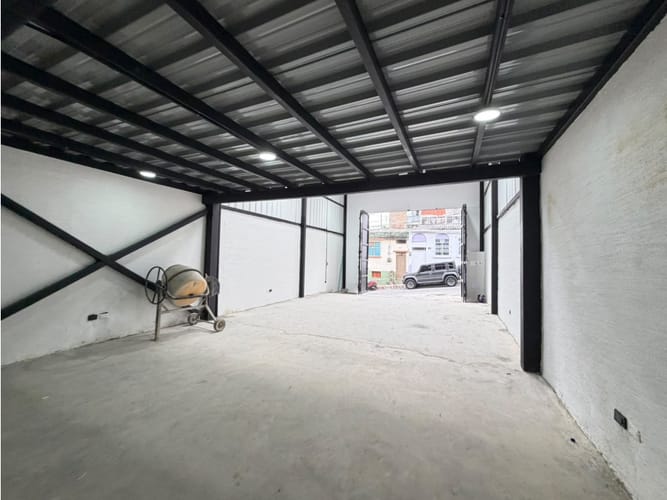Bodega en venta en Corocito, Pereira, 238 m² · foto 9 de 24