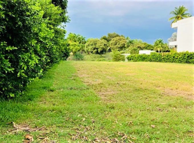 Lote en venta en Girardot, Ricaurte, 1045 m² · foto 4 de 8