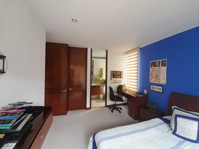 Apartamento de 3 alcobas en venta en Lindaraja, Bogotá, 200 m² · foto 19 de 24