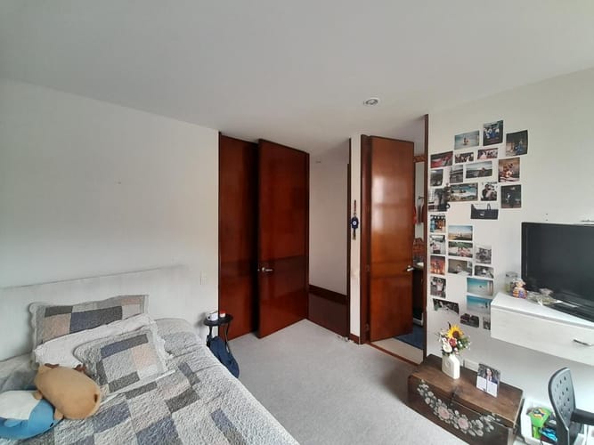 Apartamento de 3 alcobas en venta en Lindaraja, Bogotá, 200 m² · foto 20 de 24