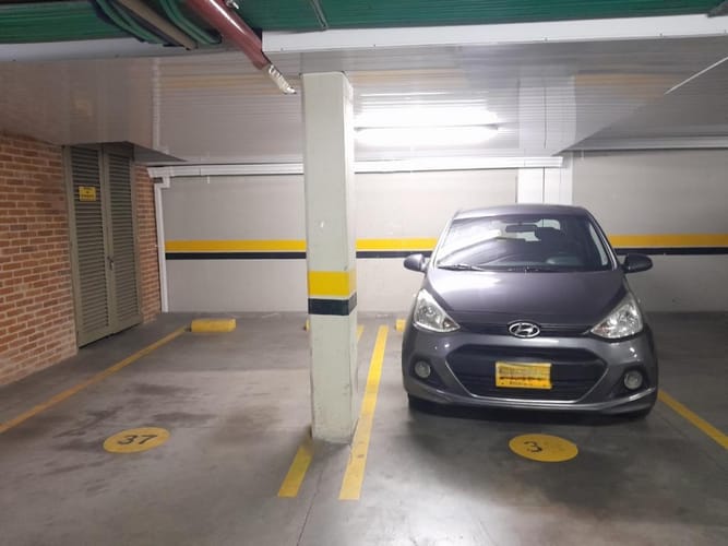 Apartamento de 3 alcobas en venta en Lindaraja, Bogotá, 200 m² · foto 24 de 24