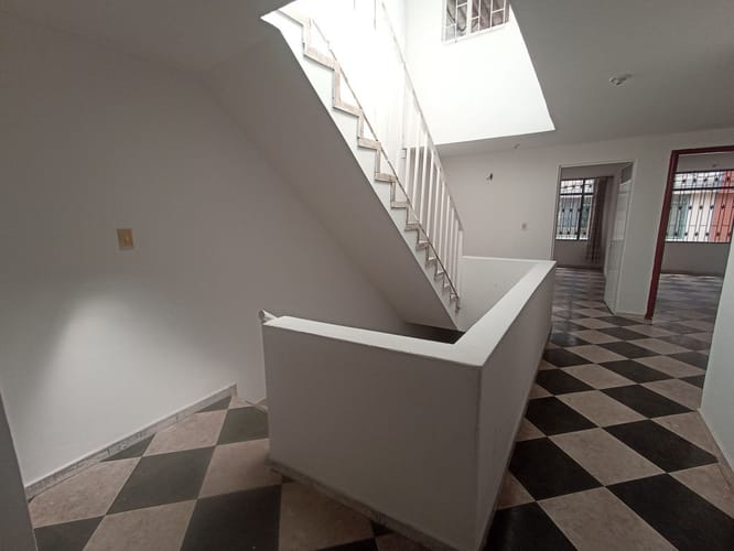 Casa de 5 alcobas en venta en La Gaitana, Bogotá, 177 m² · foto 7 de 19