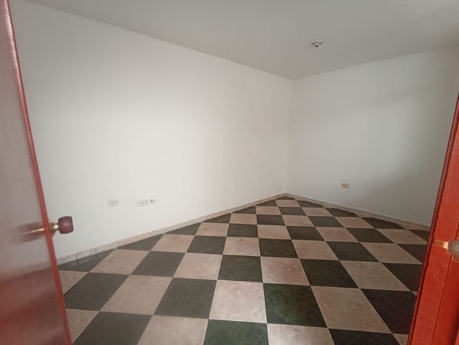 Casa de 5 alcobas en venta en La Gaitana, Bogotá, 177 m² · foto 11 de 19