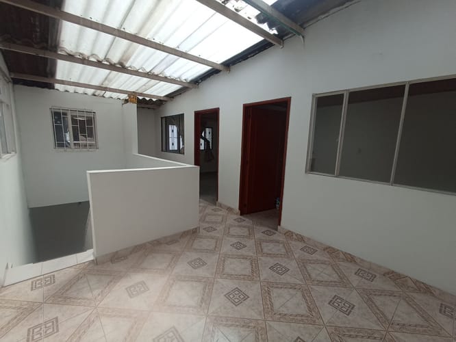 Casa de 5 alcobas en venta en La Gaitana, Bogotá, 177 m² · foto 15 de 19